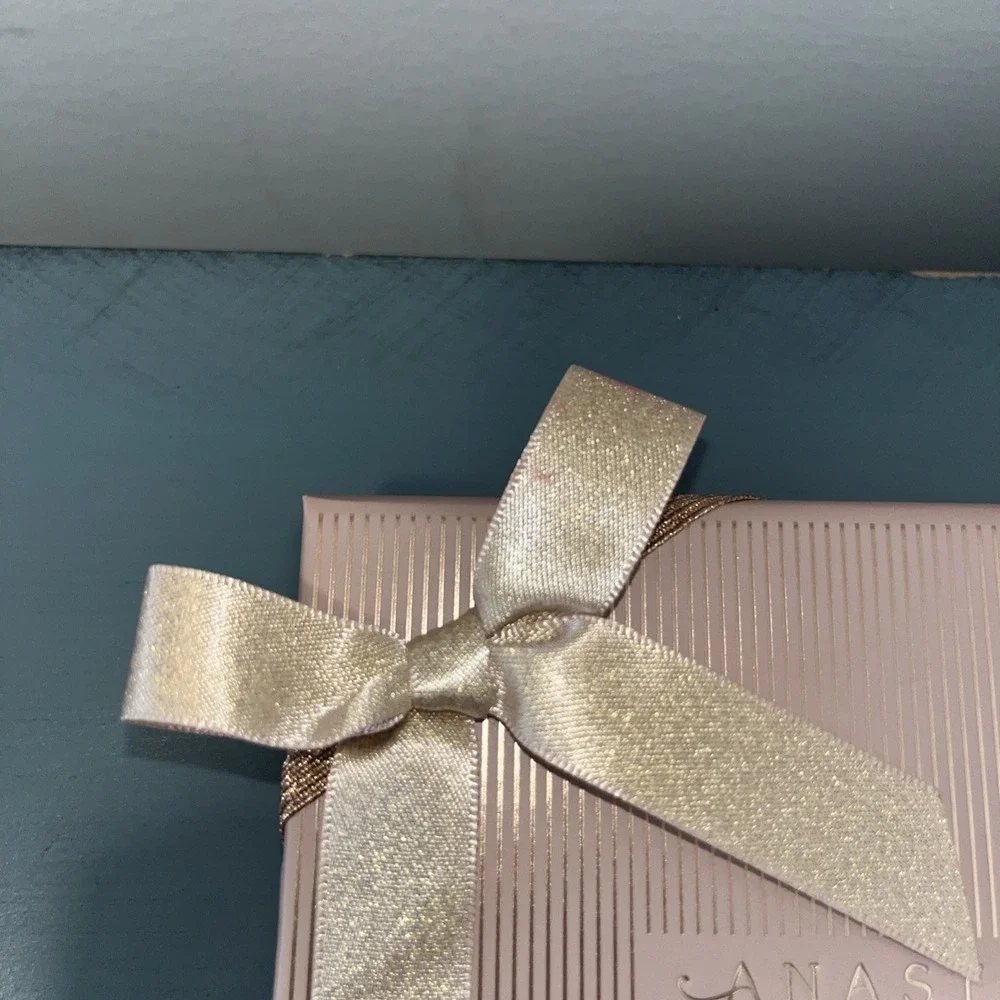 Anastasia Beverly Hills anastasia beverly